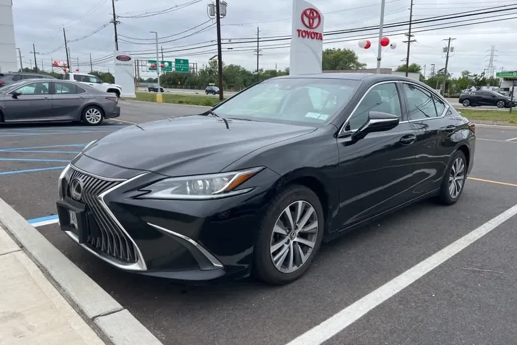 2020 Lexus ES 350 Base photo 1