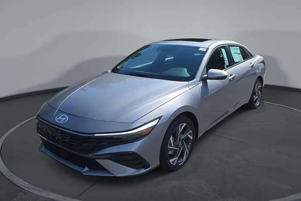 2025 Hyundai Elantra Hybrid Limited photo 1