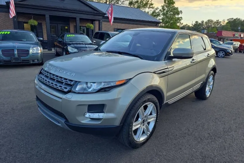 2012 Land Rover Range Rover Evoque Pure Plus photo 1