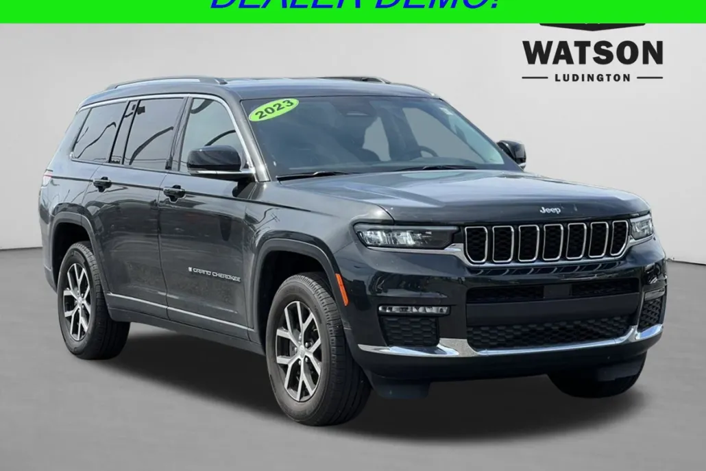 2023 Jeep Grand Cherokee Limited photo 1