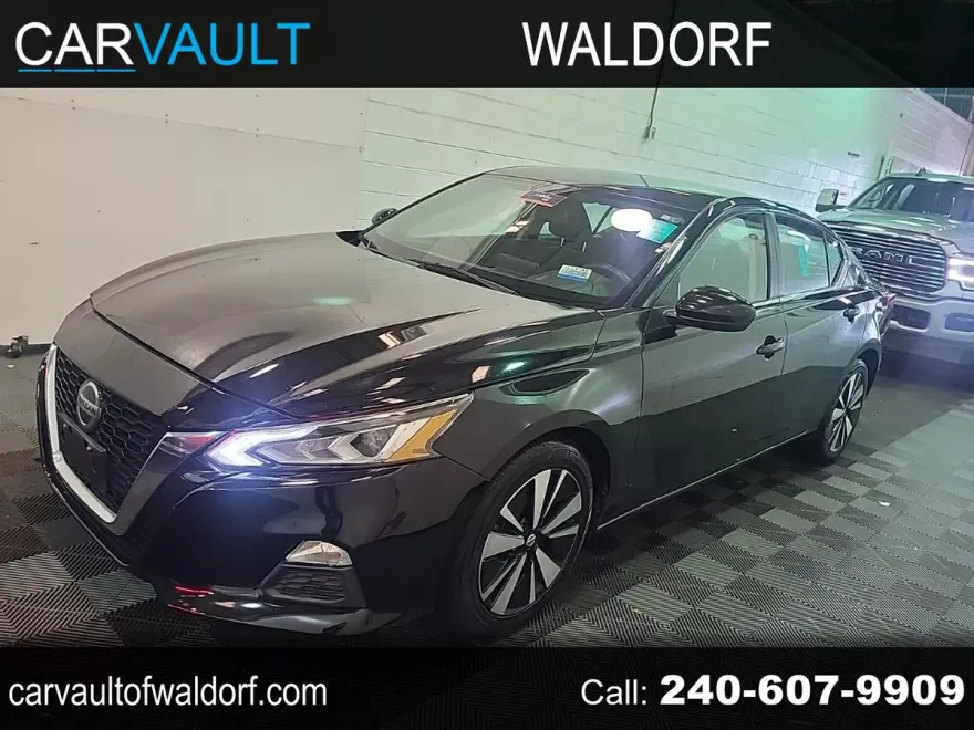 2021 Nissan Altima 2.5 SV photo 1
