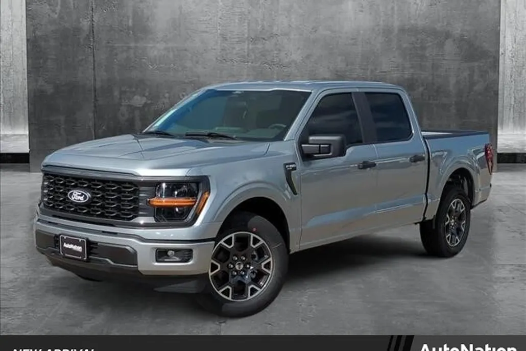 2025 Ford F-150 STX photo 1