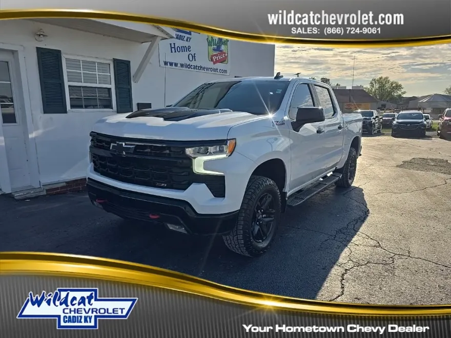 2023 Chevrolet Silverado Trail Boss LT photo 1