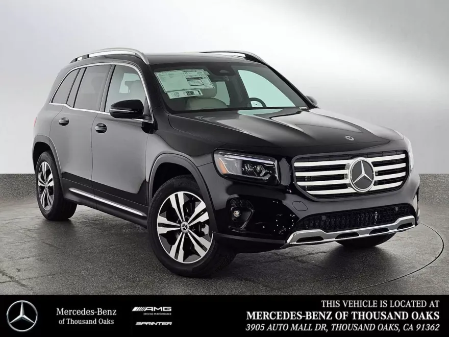 2026 Mercedes Benz GLB 250 photo 1