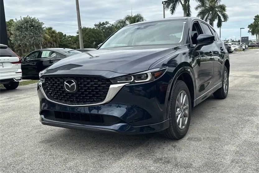 2025 Mazda CX-5 2.5 Select photo 1