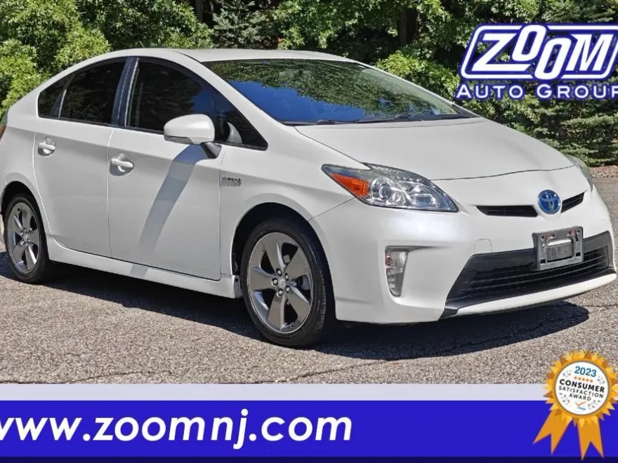 2015 Toyota Prius Persona Series photo 1