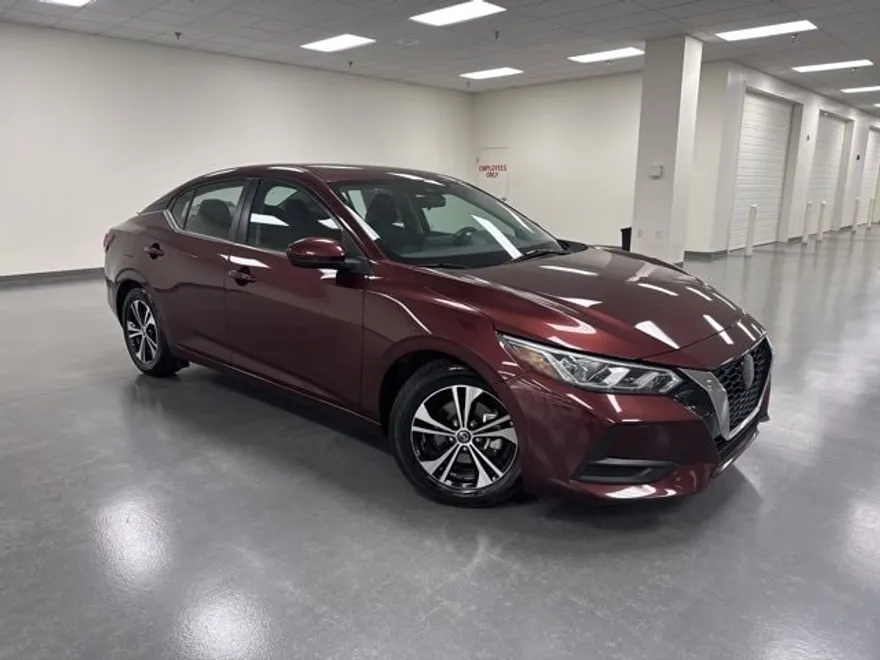 2022 Nissan Sentra SV photo 1