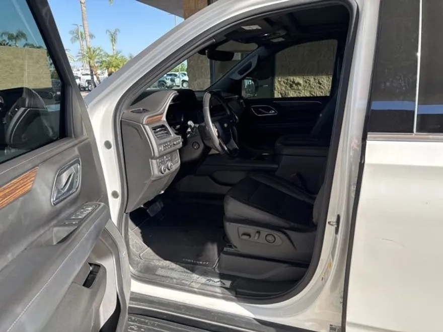 2022 Chevrolet Tahoe High Country photo 1