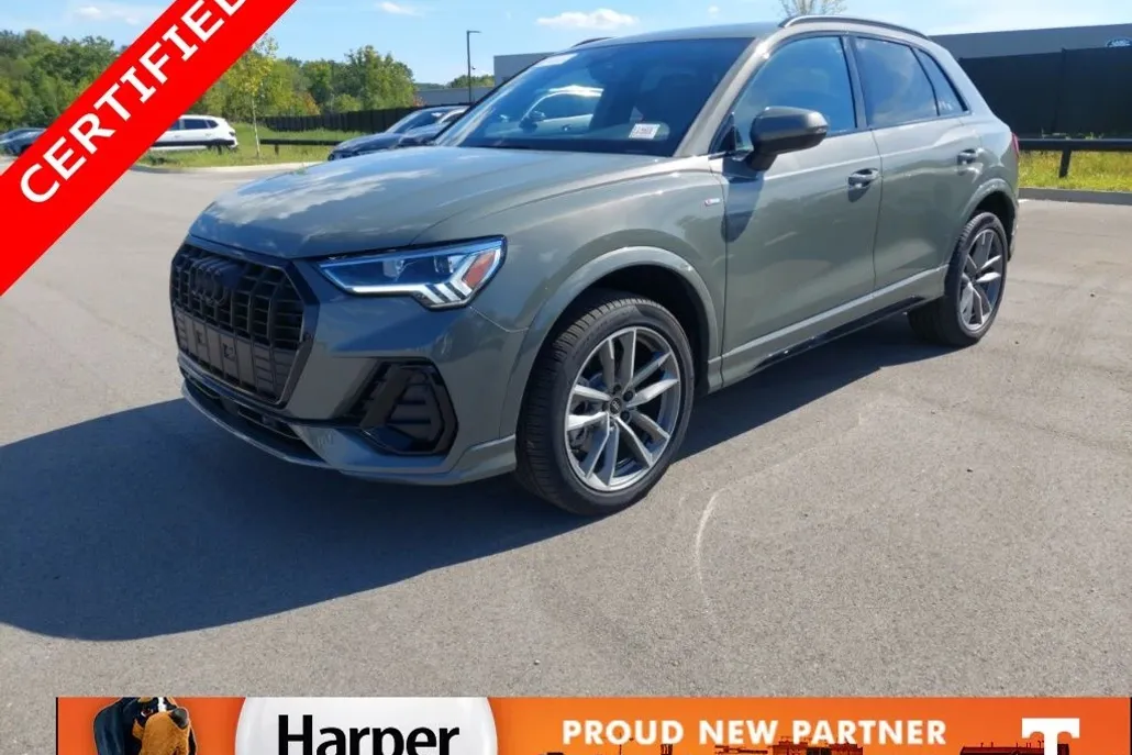 2024 Audi Q3 Premium Plus S line photo 1
