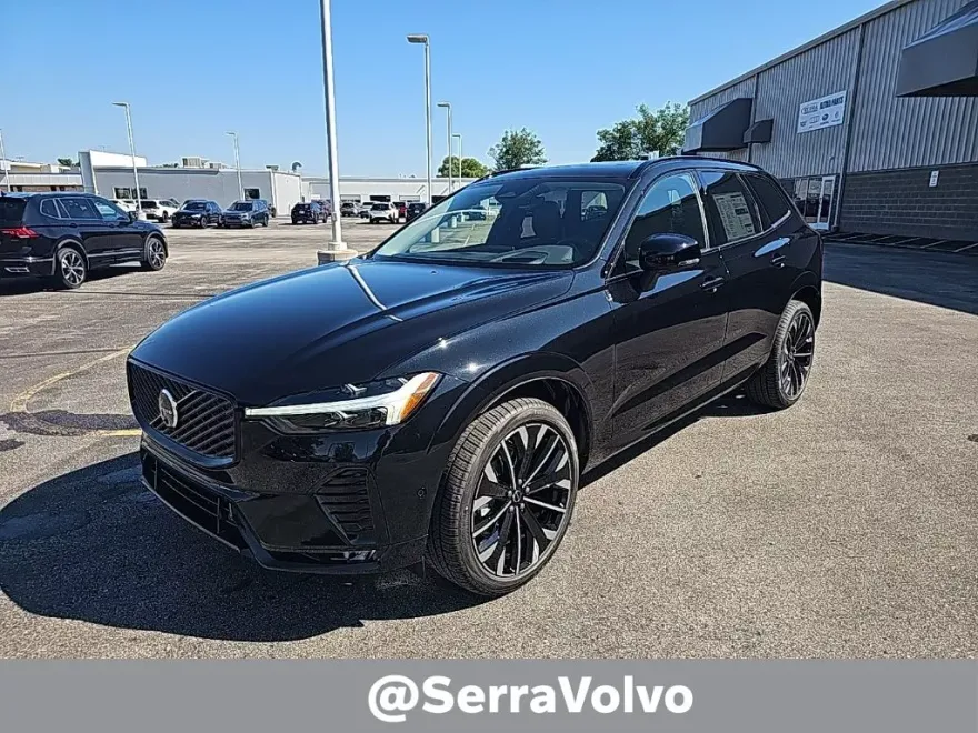 2026 Volvo XC60 B5 photo 1