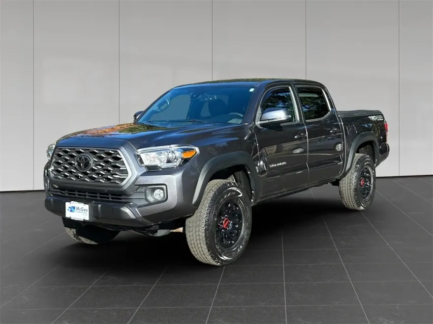 2020 Toyota Tacoma TRD Off-Road photo 1