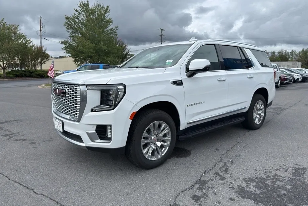 2024 Gmc Yukon Denali photo 1