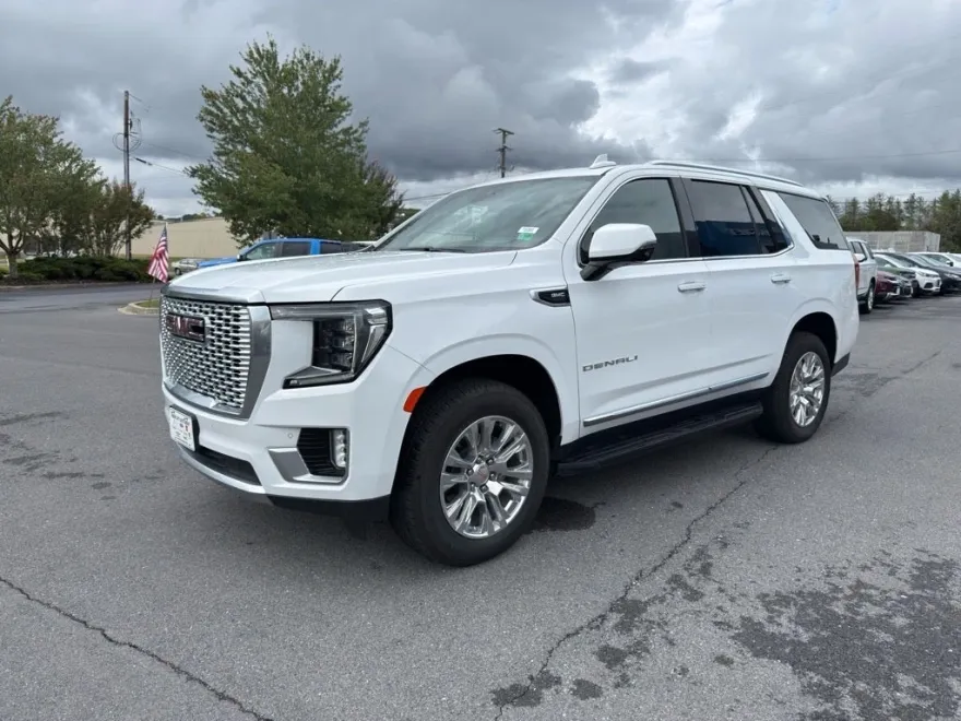 2024 Gmc Yukon Denali photo 1