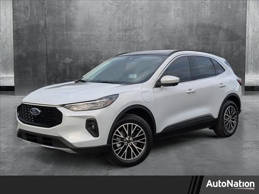 2025 Ford Escape Premium photo 1