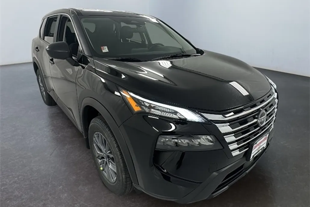 2026 Nissan Rogue S photo 1
