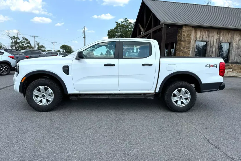 2024 Ford Ranger XL photo 1