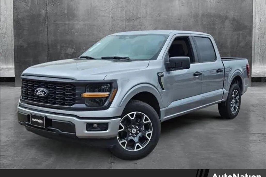 2025 Ford F-150 STX photo 1