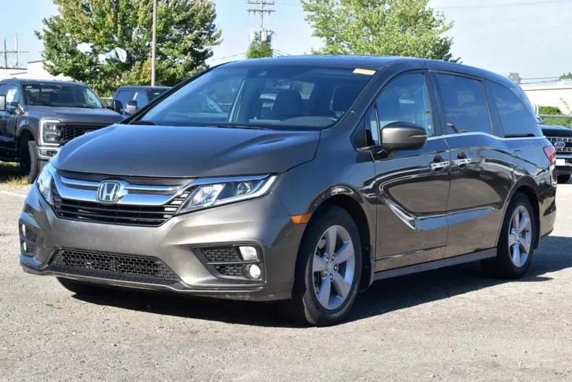 2018 Honda Odyssey EX-L photo 1