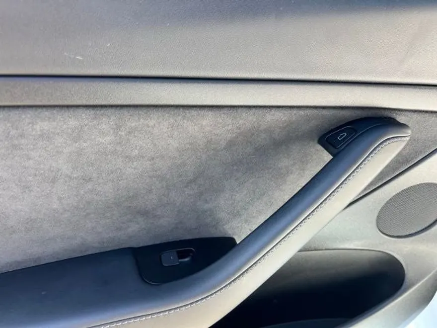 2022 Tesla Model 3 Performance photo 26