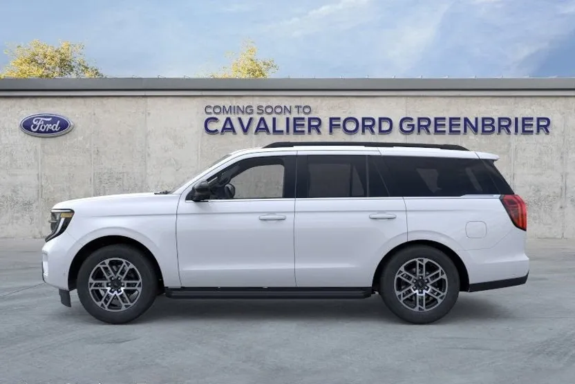 2025 Ford Expedition photo 1