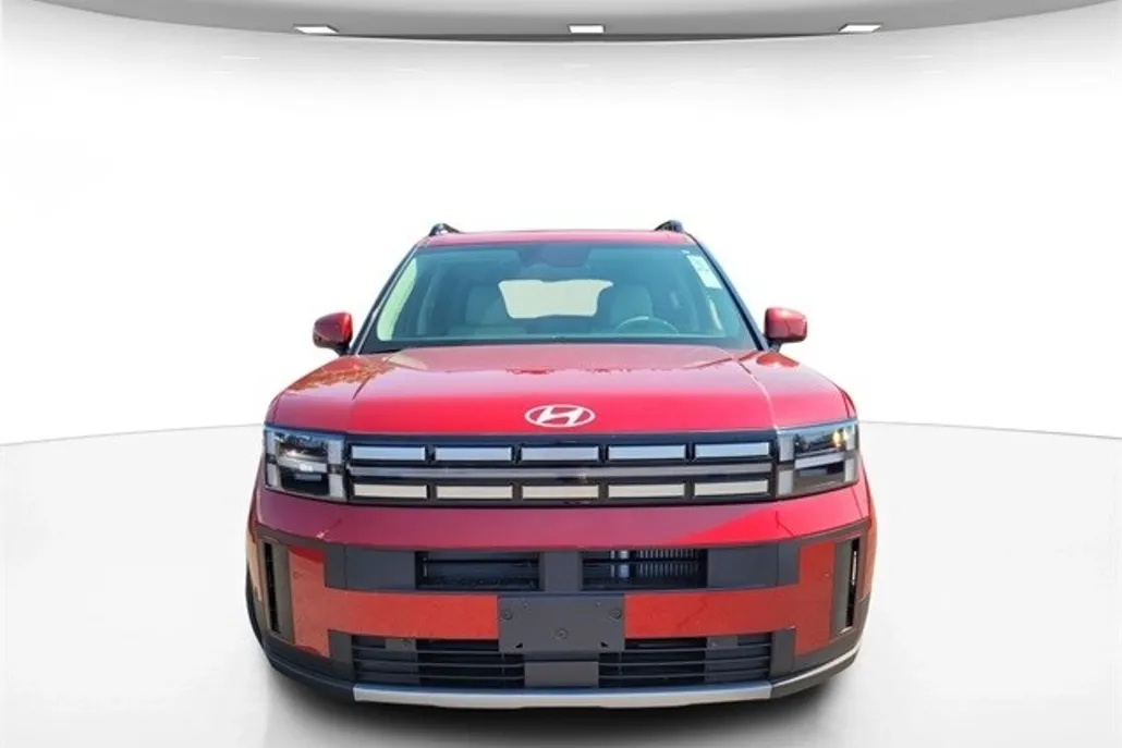 2025 Hyundai Santa Fe SEL photo 1