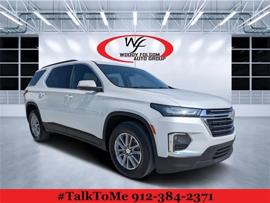 2023 Chevrolet Traverse Cloth 1LT photo 1