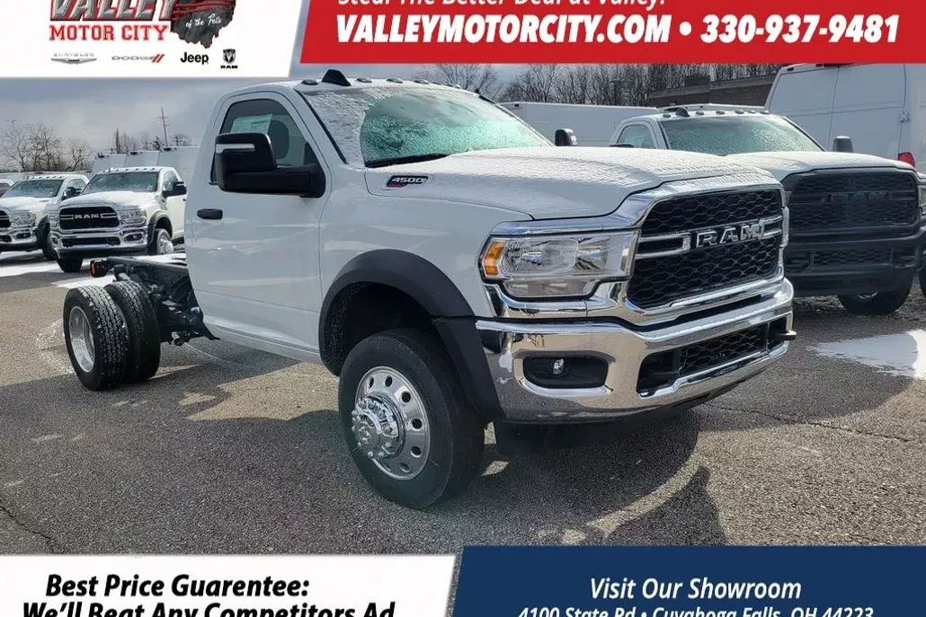 2024 Ram 4500 Tradesman photo 1