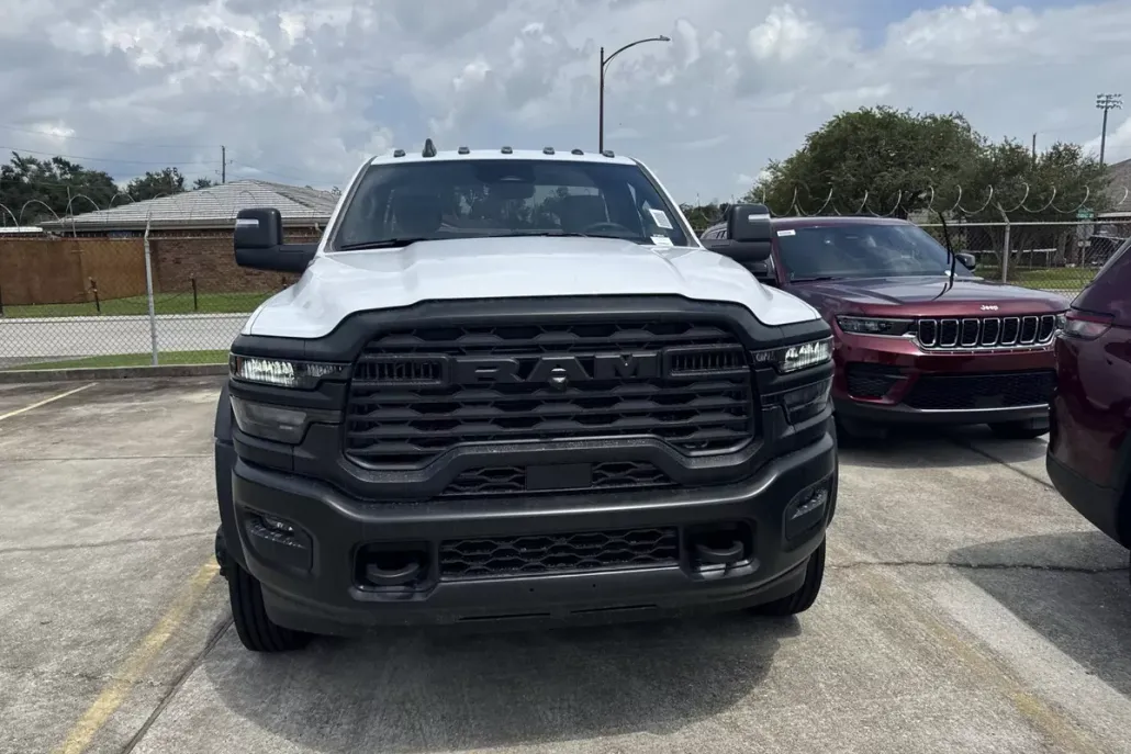 2026 Ram 5500 Tradesman photo 1