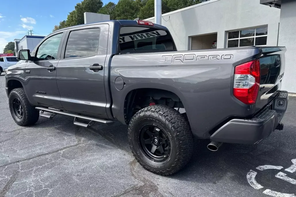 2020 Toyota Tundra TRD Pro photo 1