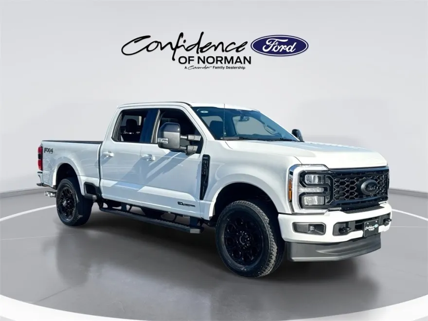 2025 Ford F-250 photo 1