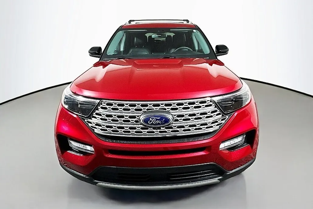 2022 Ford Explorer Limited photo 1