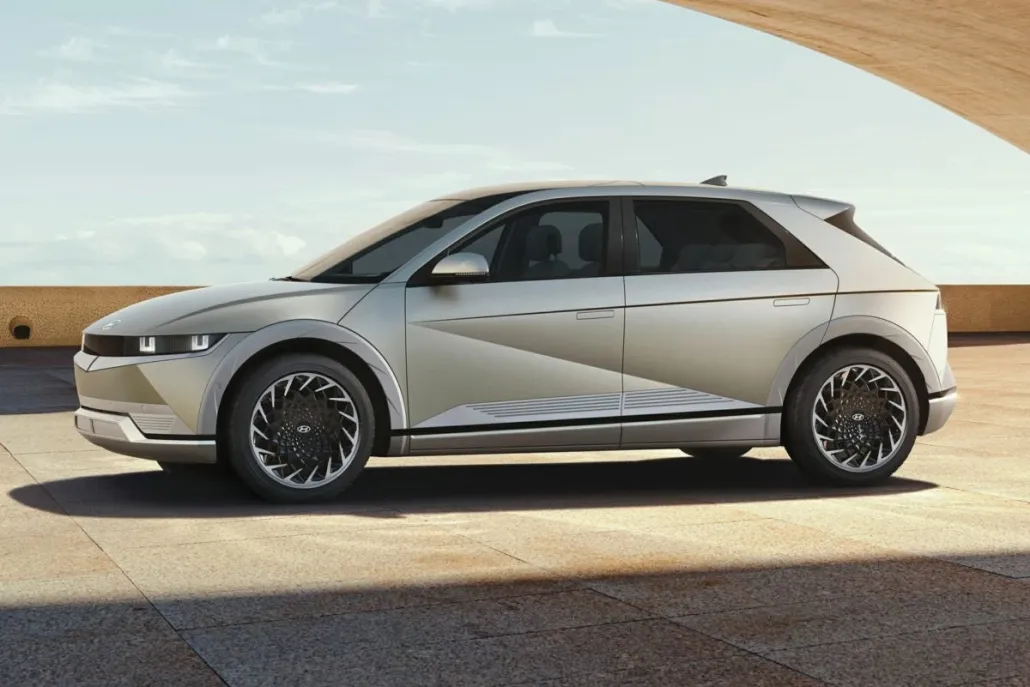 2022 Hyundai Ioniq 5 SEL photo 1