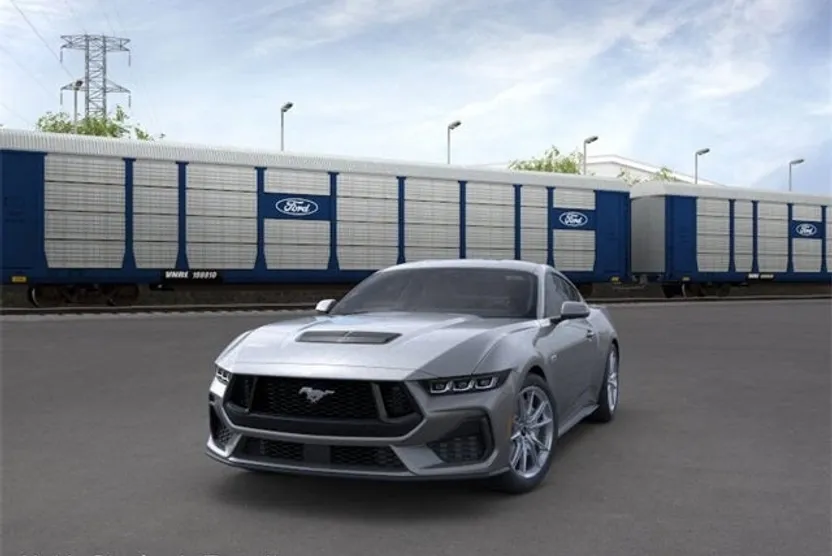 2025 Ford Mustang GT Premium photo 1