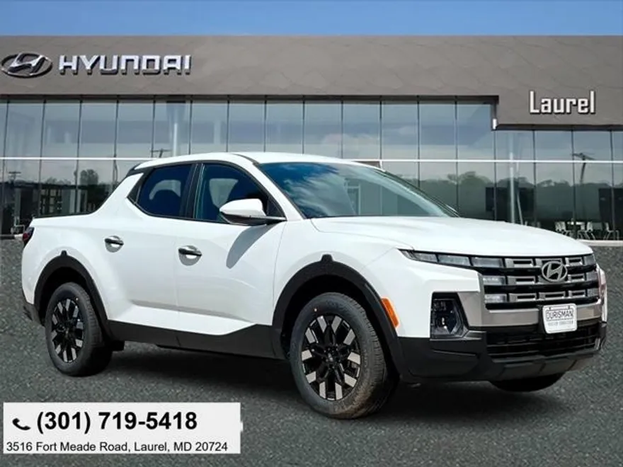 2025 Hyundai Santa Cruz SE photo 1