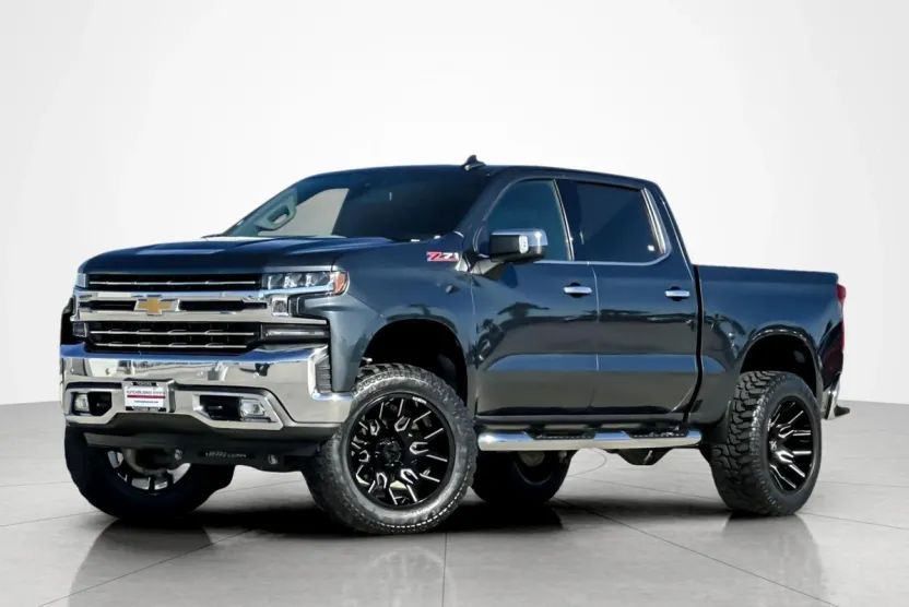 2019 Chevrolet Silverado 1500 LTZ photo 1