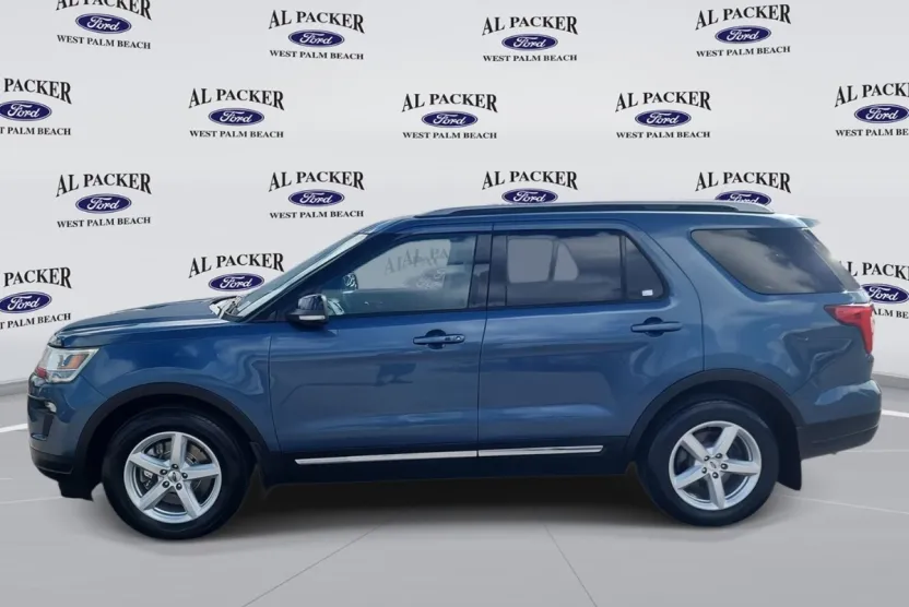 2018 Ford Explorer XLT photo 1