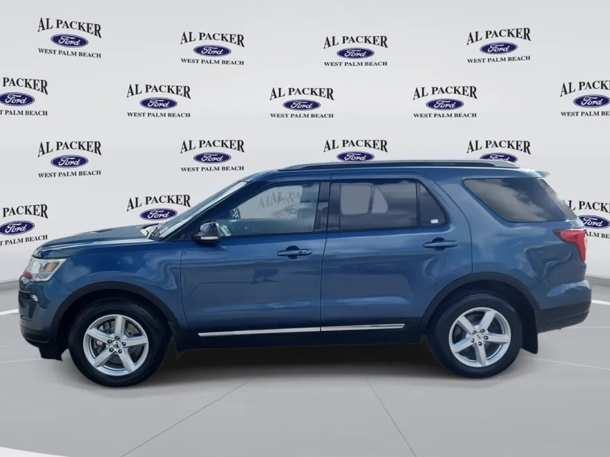 2018 Ford Explorer XLT photo 1