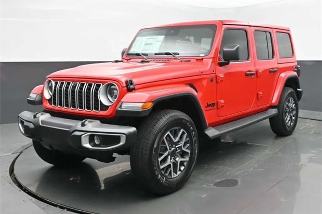 2025 Jeep Wrangler Sahara photo 1