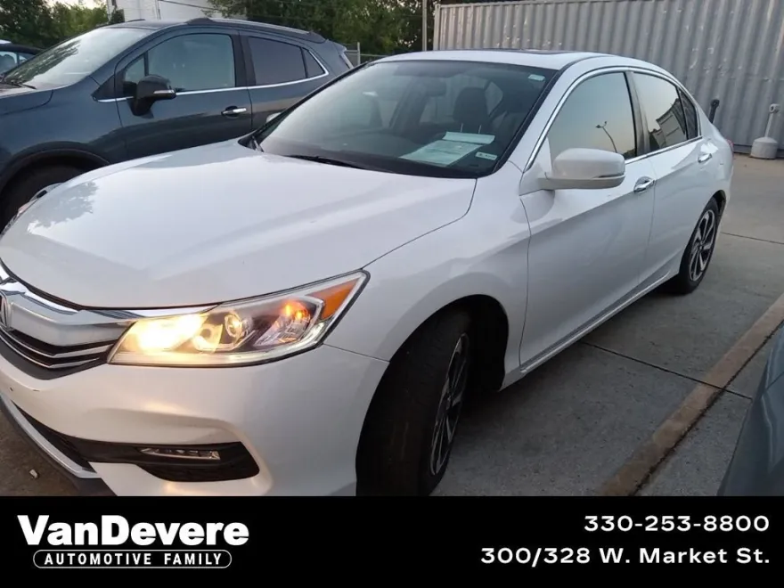 2016 Honda Accord EX photo 1