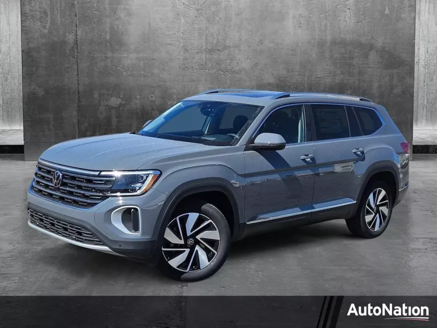 2025 Volkswagen Atlas SEL photo 1
