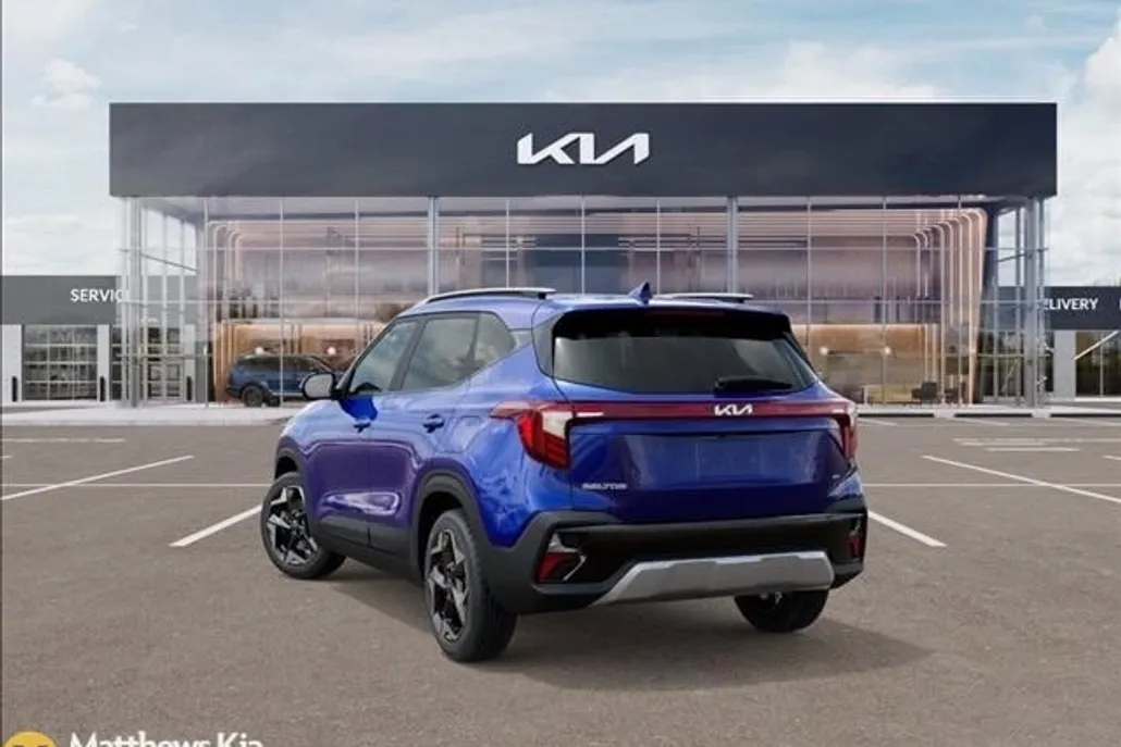 2026 Kia Seltos S photo 1