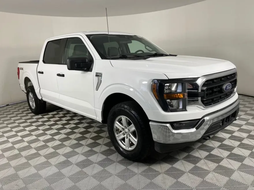 2023 Ford F-150 XLT photo 1