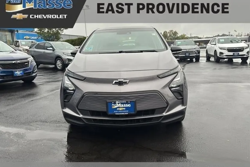 2023 Chevrolet Bolt EV 1LT photo 1