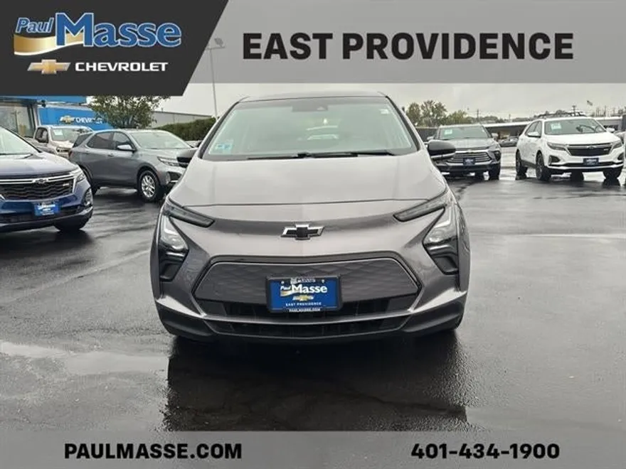 2023 Chevrolet Bolt EV 1LT photo 1