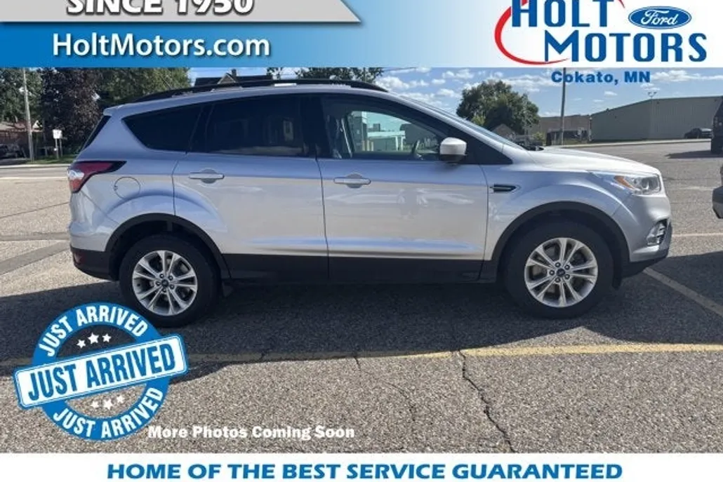 2018 Ford Escape SEL photo 1