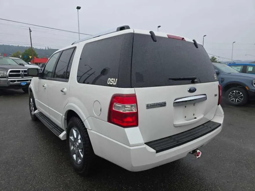2009 Ford Expedition Limited photo 1