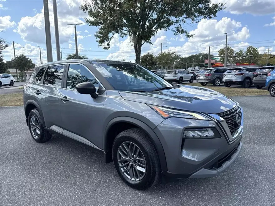 2023 Nissan Rogue S photo 1