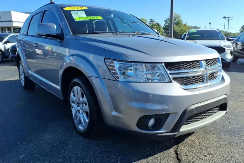2019 Dodge Journey SE photo 1
