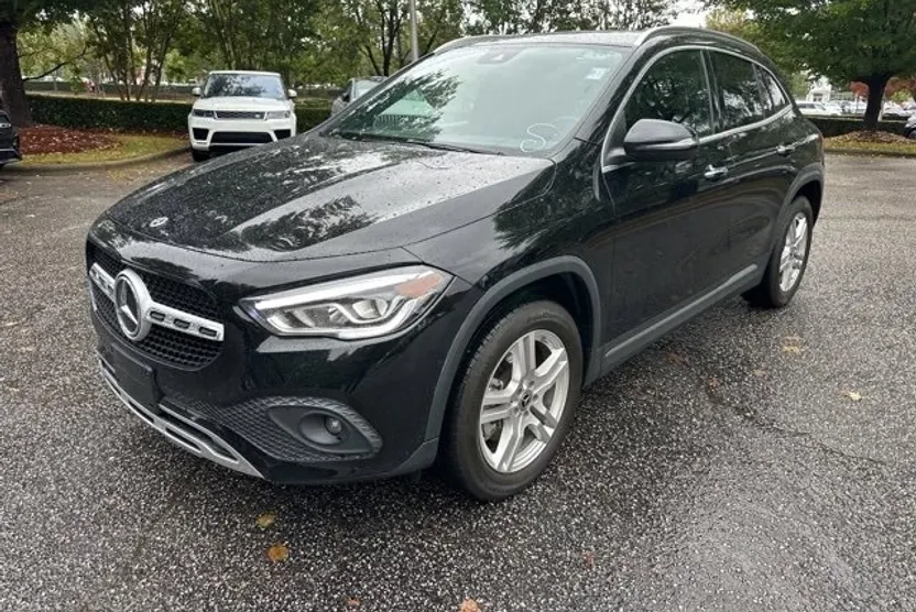 2022 Mercedes Benz GLA 250 4MATIC photo 1