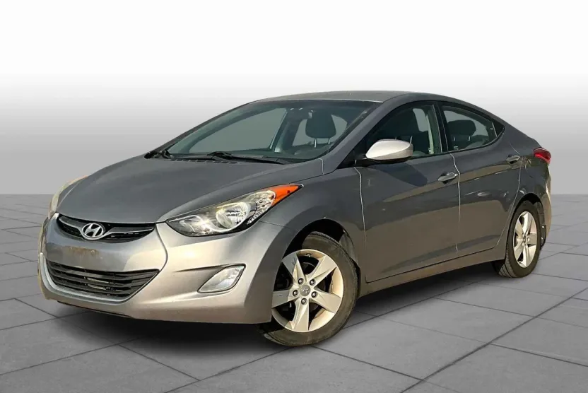 2013 Hyundai Elantra GLS photo 1